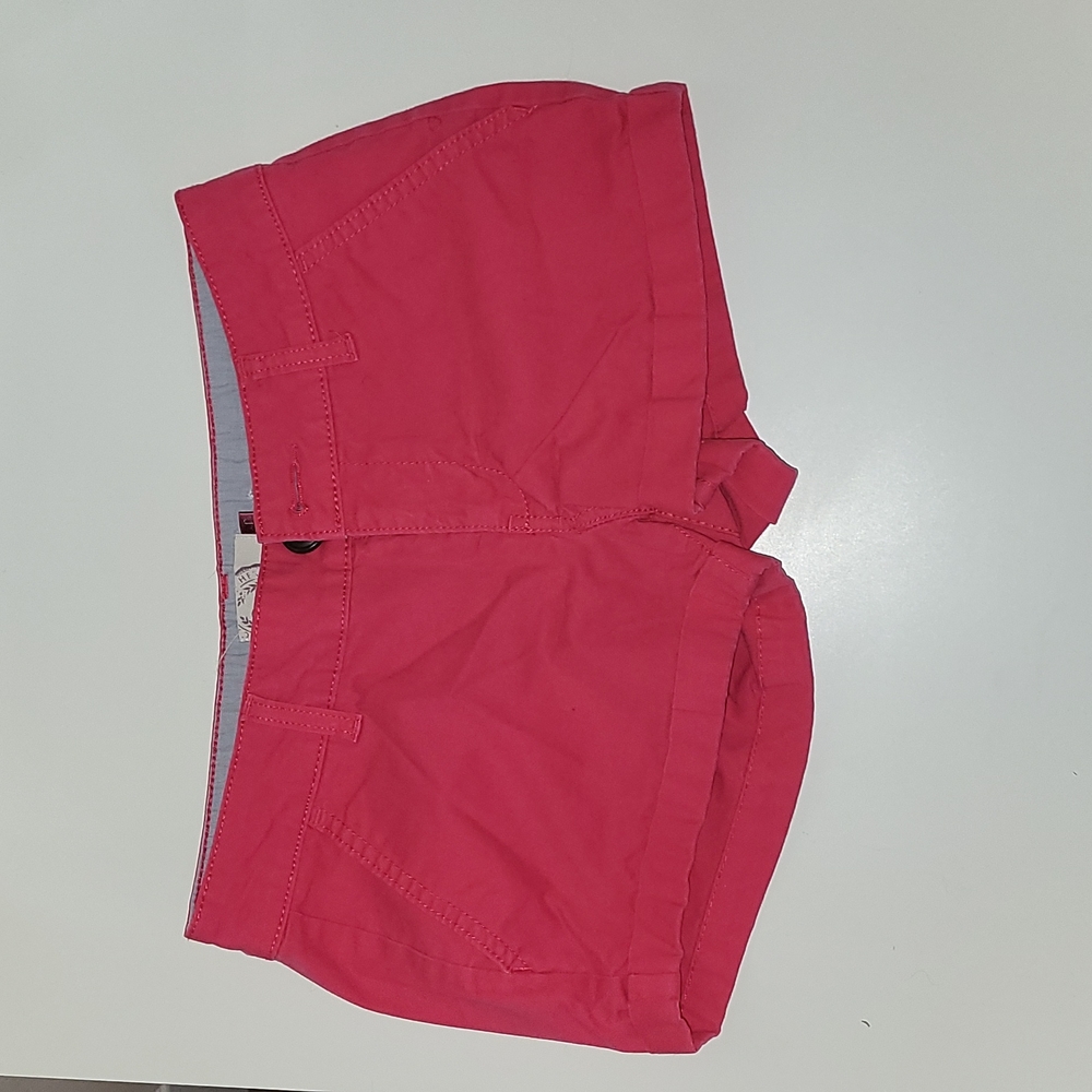 SO Chino shortie shorts size 1, magenta